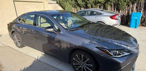 Lexus ES 2019