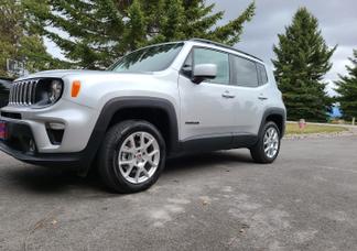 Jeep Renegade car