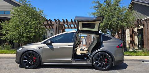 Tesla Model X 2016