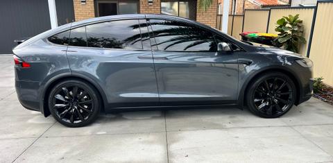 Tesla MODEL X 2018