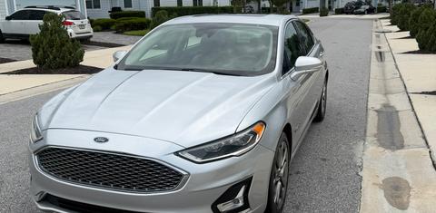 Ford Fusion Hybrid 2019