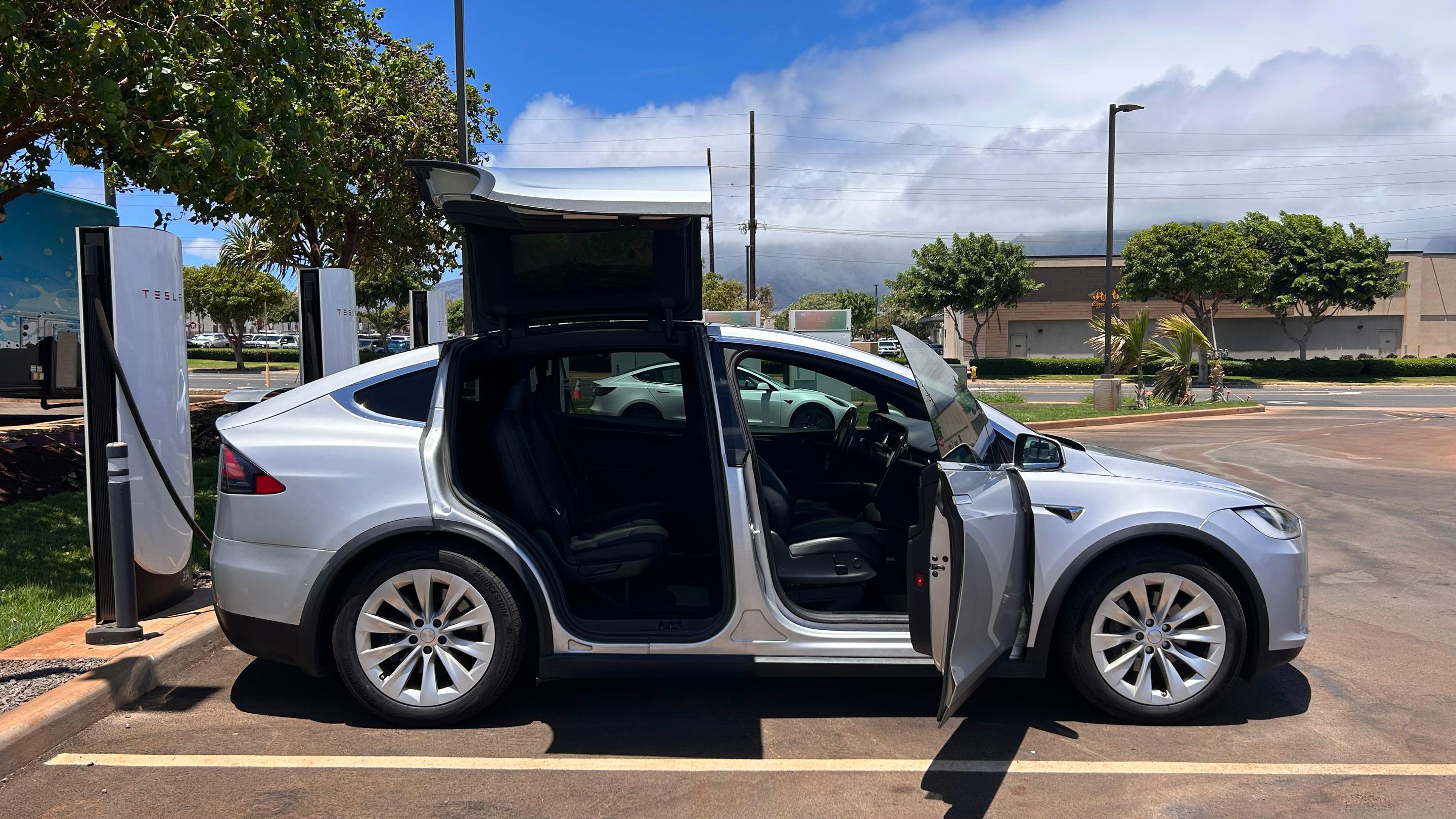 Tesla Model X 2018 in Kahului, HI