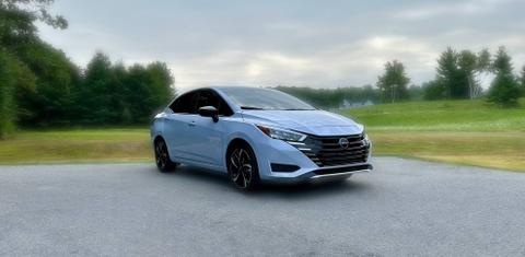 Nissan Versa 2023
