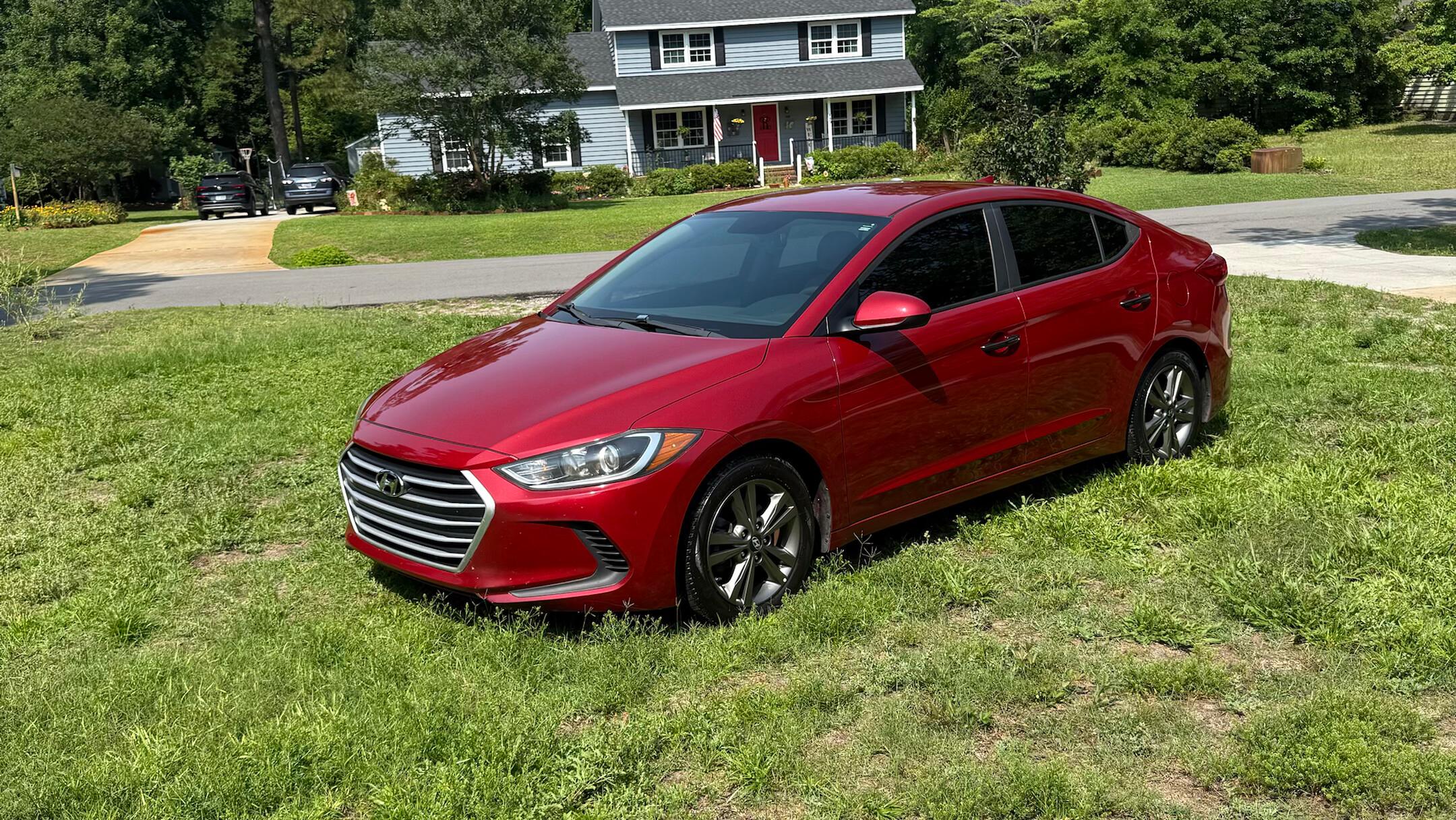 Hyundai Elantra 2018 in 