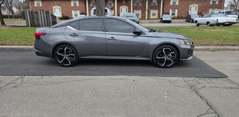 Nissan Altima 2025