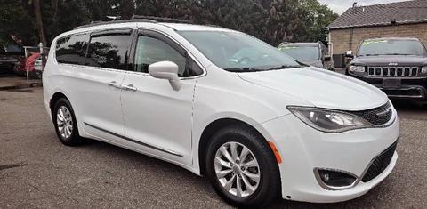 Chrysler Pacifica 2017