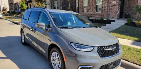 Chrysler Pacifica 2022