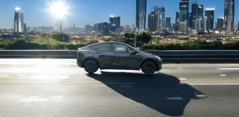 Tesla Model Y 2025