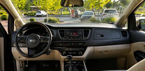 Kia Sedona 2016