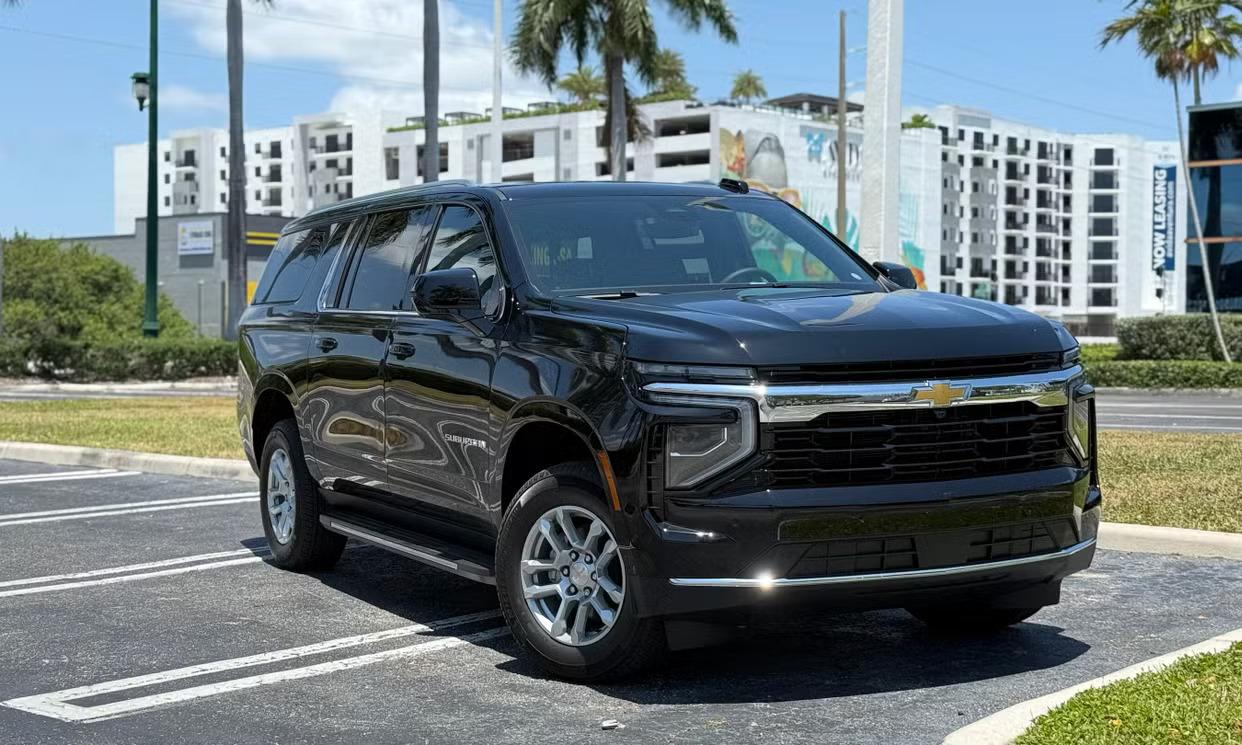 Chevrolet Suburban 2025 in 