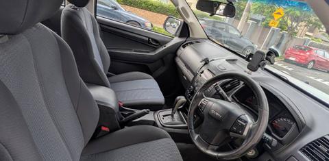 Isuzu D-MAX 2015