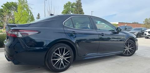 Toyota Camry 2021
