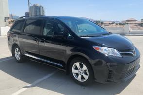 Toyota Sienna car