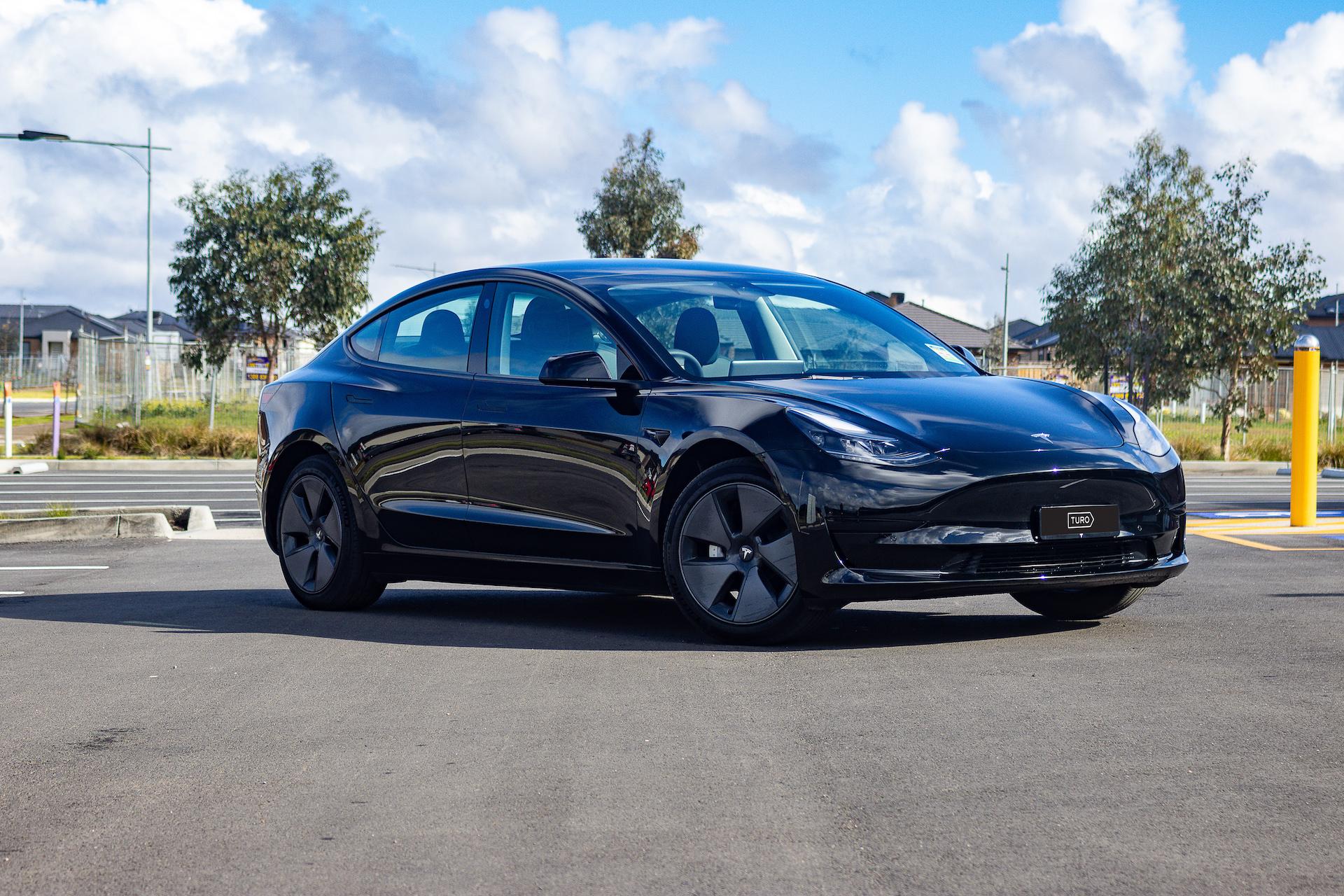 Tesla MODEL 3 2023 in 
