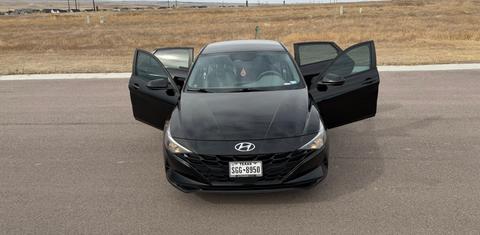 Hyundai Elantra 2023