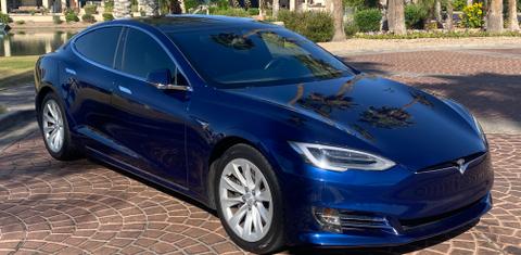 Tesla Model S 2017