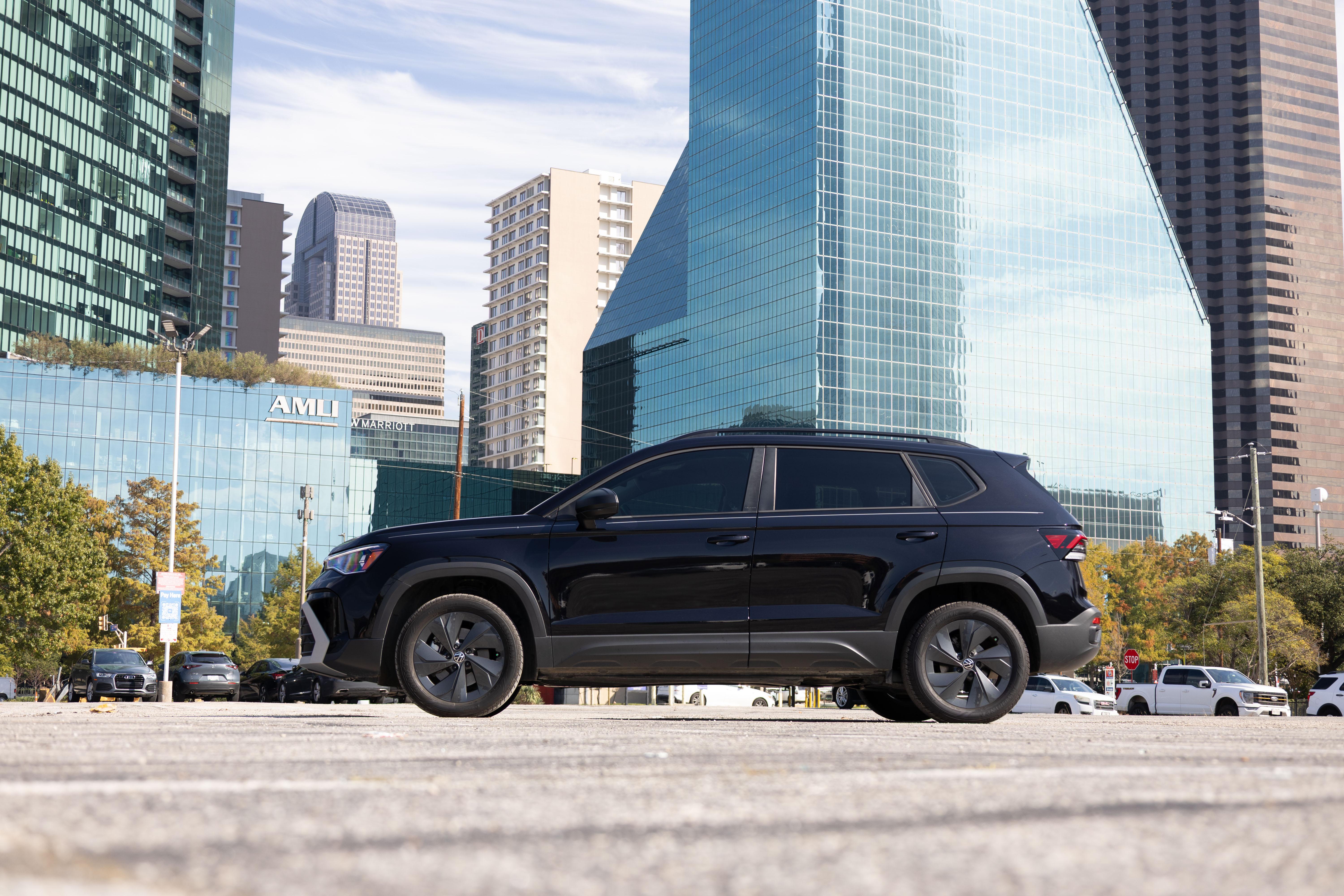 Volkswagen Taos 2025 in Coppell, TX
