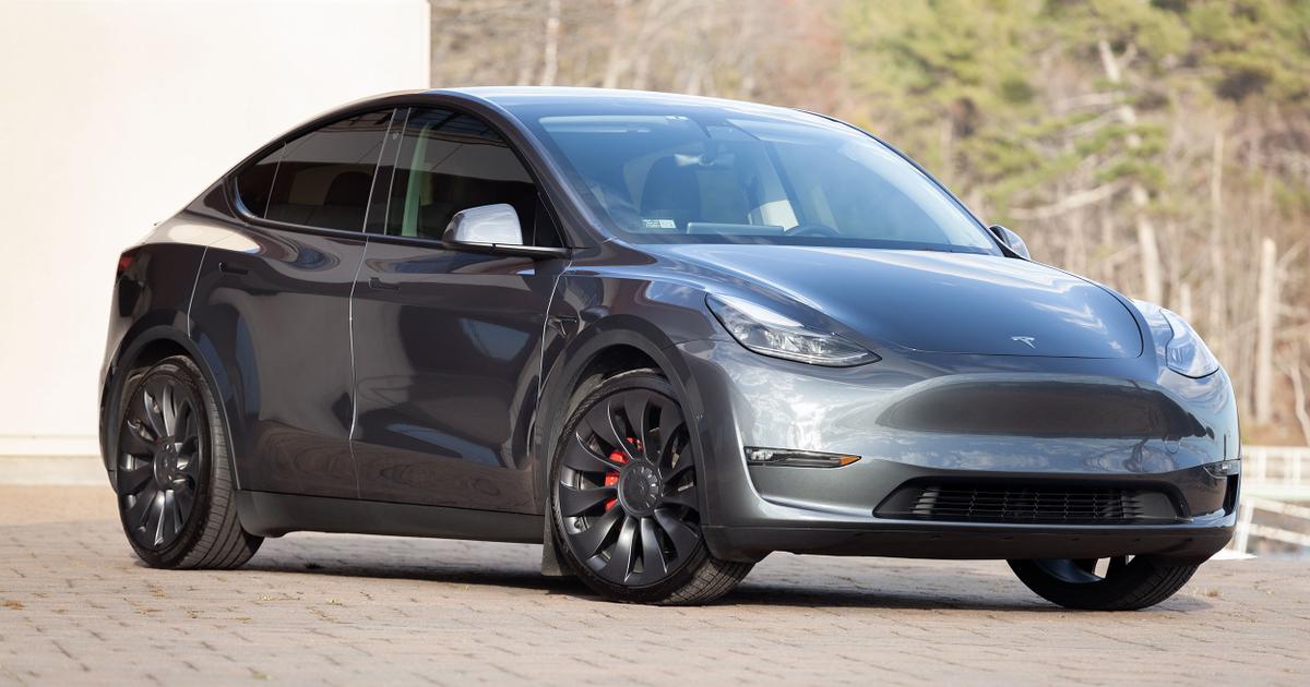 Tesla Model Y 2022 rental in Hammonds Plains, NS by Luc B. Turo