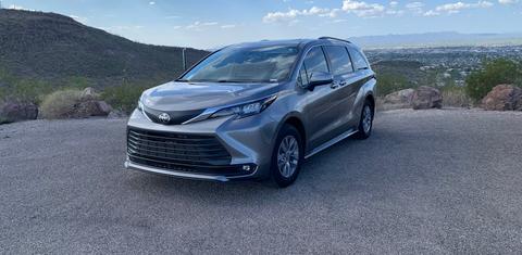 Toyota Sienna 2026