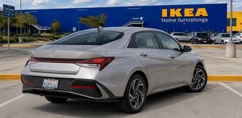 Hyundai Elantra 2025