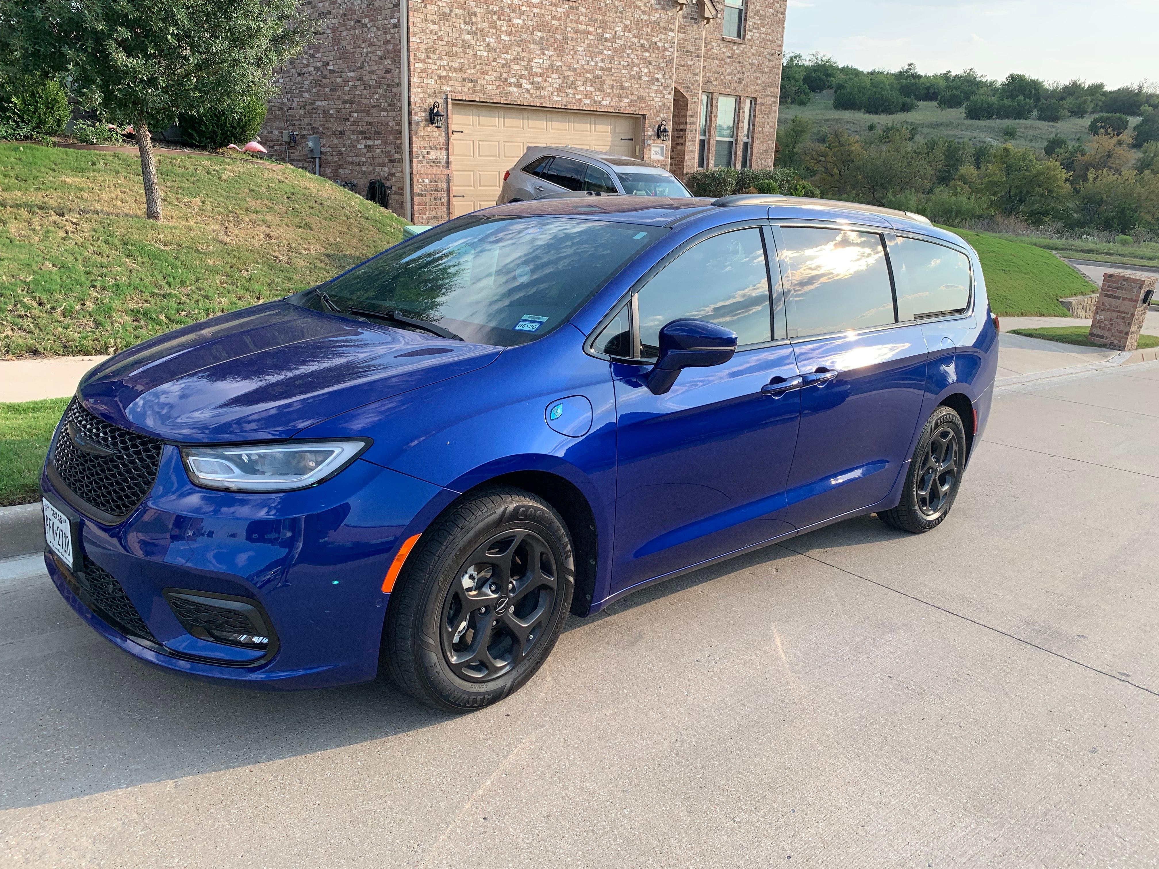 Chrysler Pacifica 2021 in Fort Worth, TX
