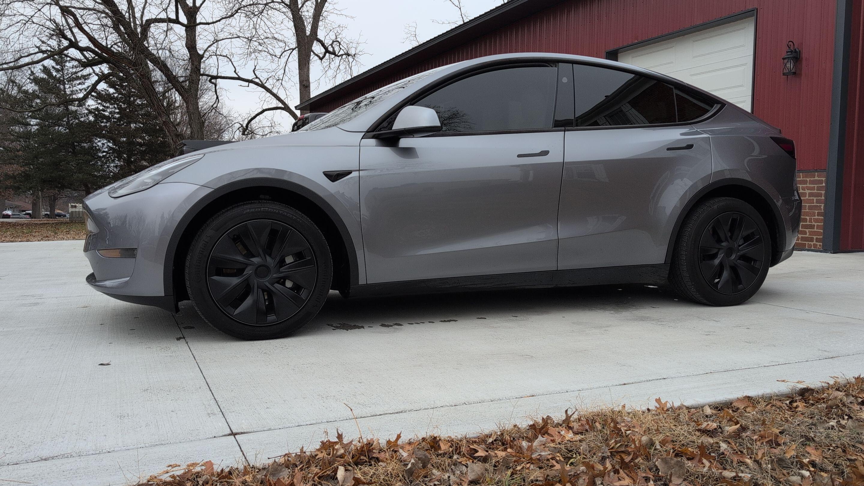 Tesla Model Y 2024 in 