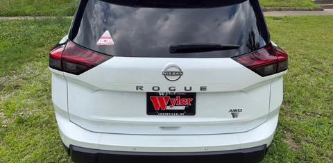 Nissan Rogue 2024