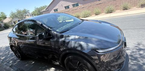 Tesla Model Y 2026