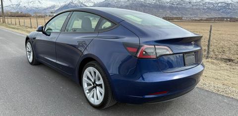 Tesla Model 3 2022