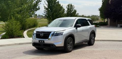 Nissan Pathfinder 2024