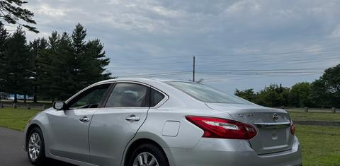 Nissan Altima 2017