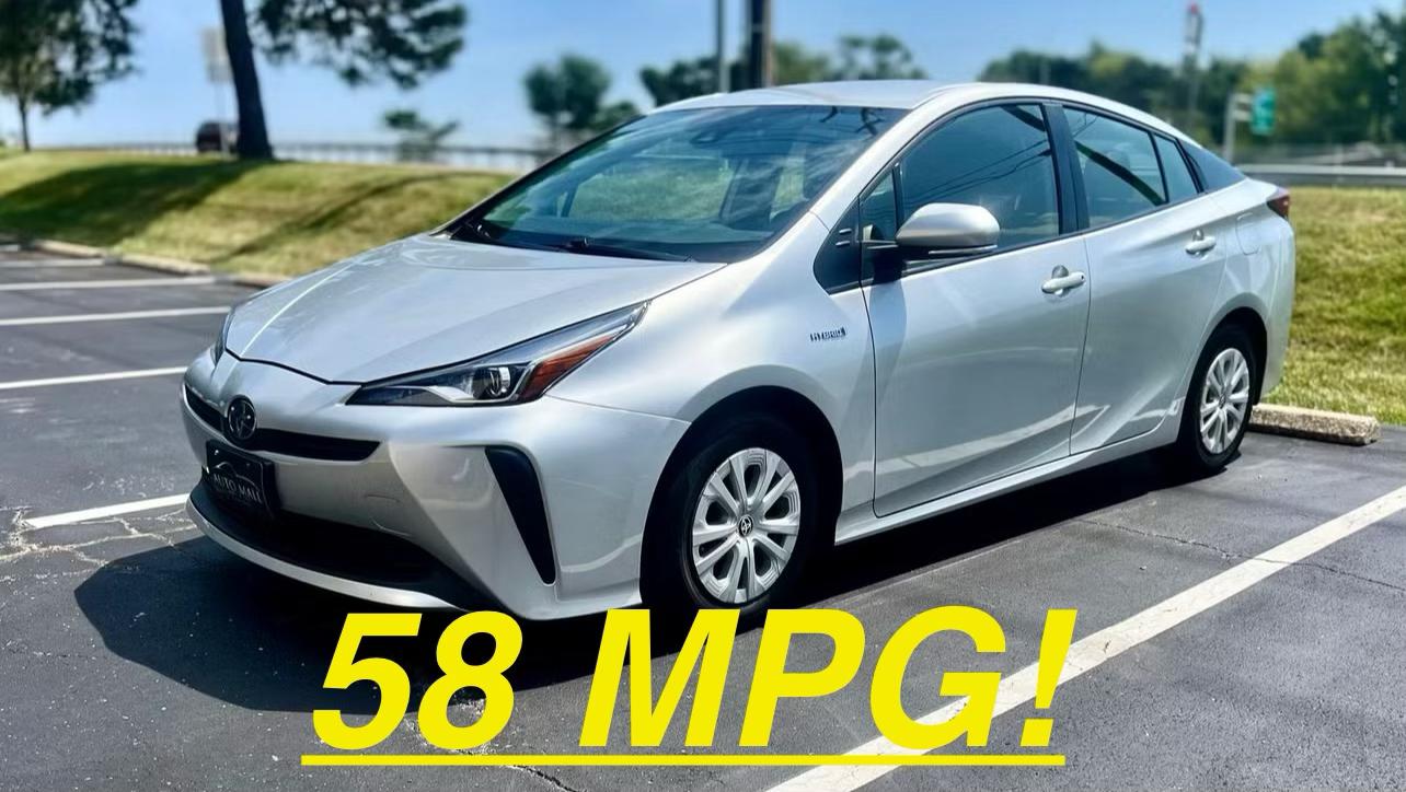 Toyota Prius 2022 — Car rental alternative in Hazelwood, MO