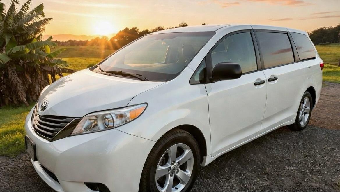 Toyota Sienna 2015 in 
