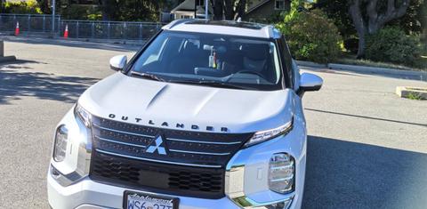 Mitsubishi Outlander Plug-In Hybrid 2025