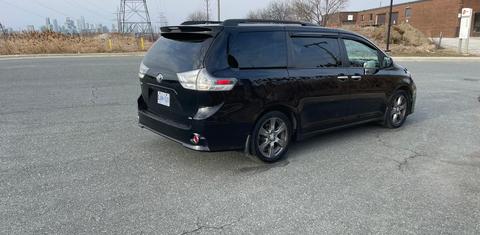 Toyota Sienna 2017