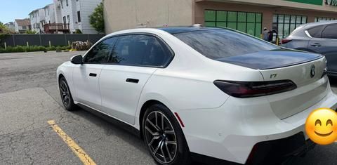 BMW i7 2025