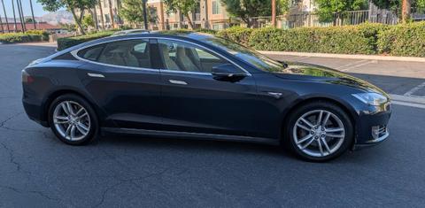 Tesla Model S 2014