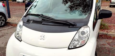 Peugeot ION 2012