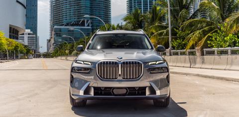 BMW X7 2023