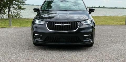 Chrysler Pacifica 2023