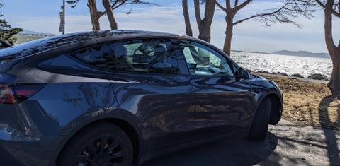 Tesla Model Y 2021