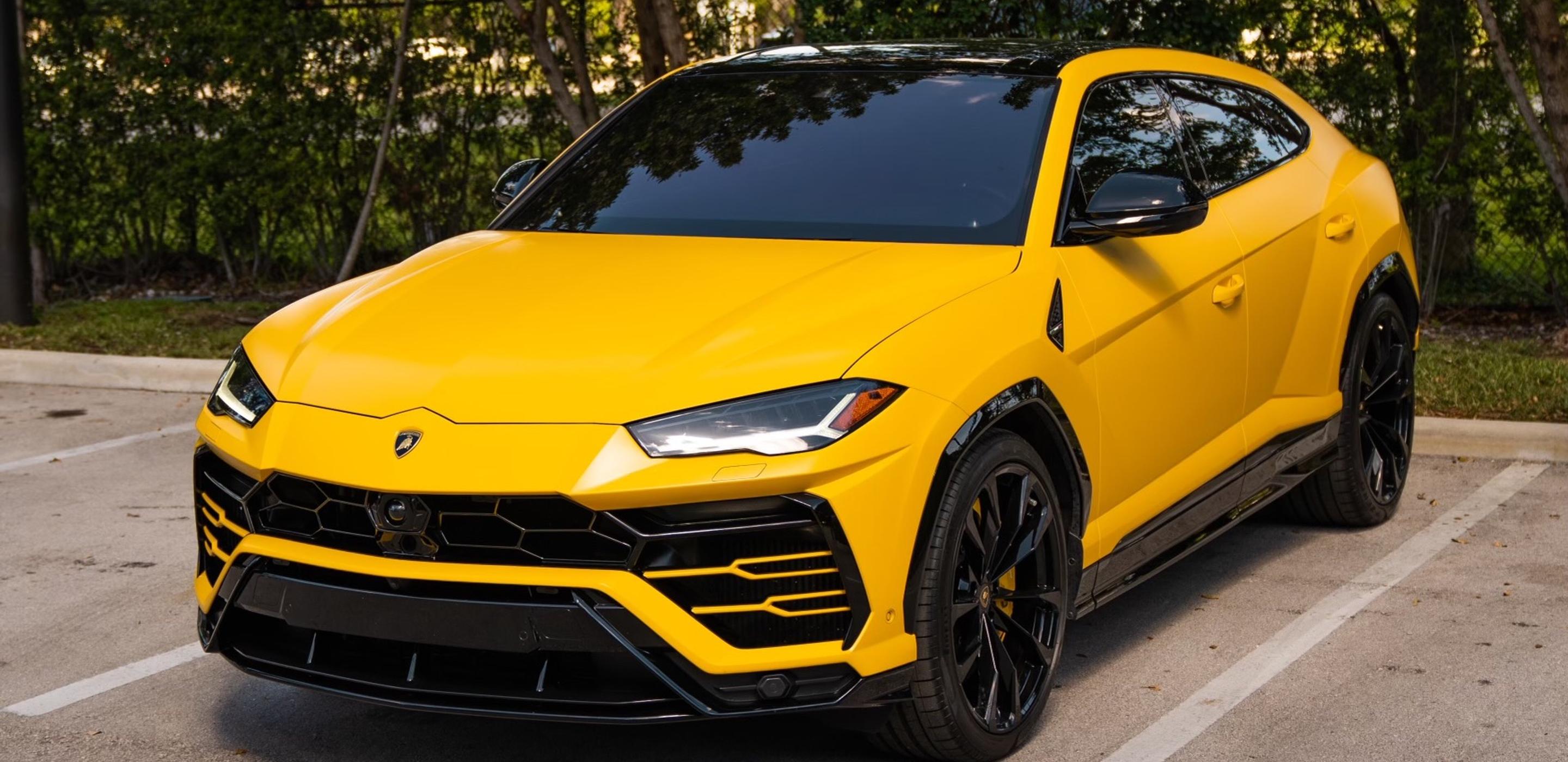 Urus 2020 rental in Chicago, IL by Kilvin B. Turo