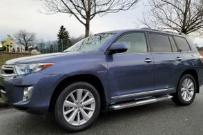 Toyota Highlander car