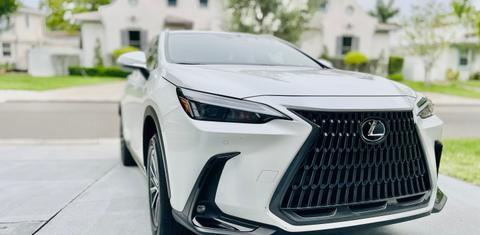 Lexus NX 2022