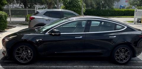 Tesla Model 3 2018