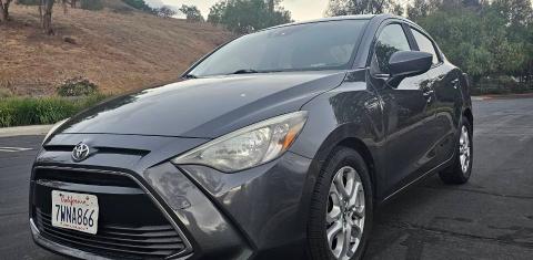 Toyota Yaris iA 2017