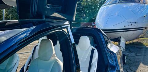 Tesla Model X 2016