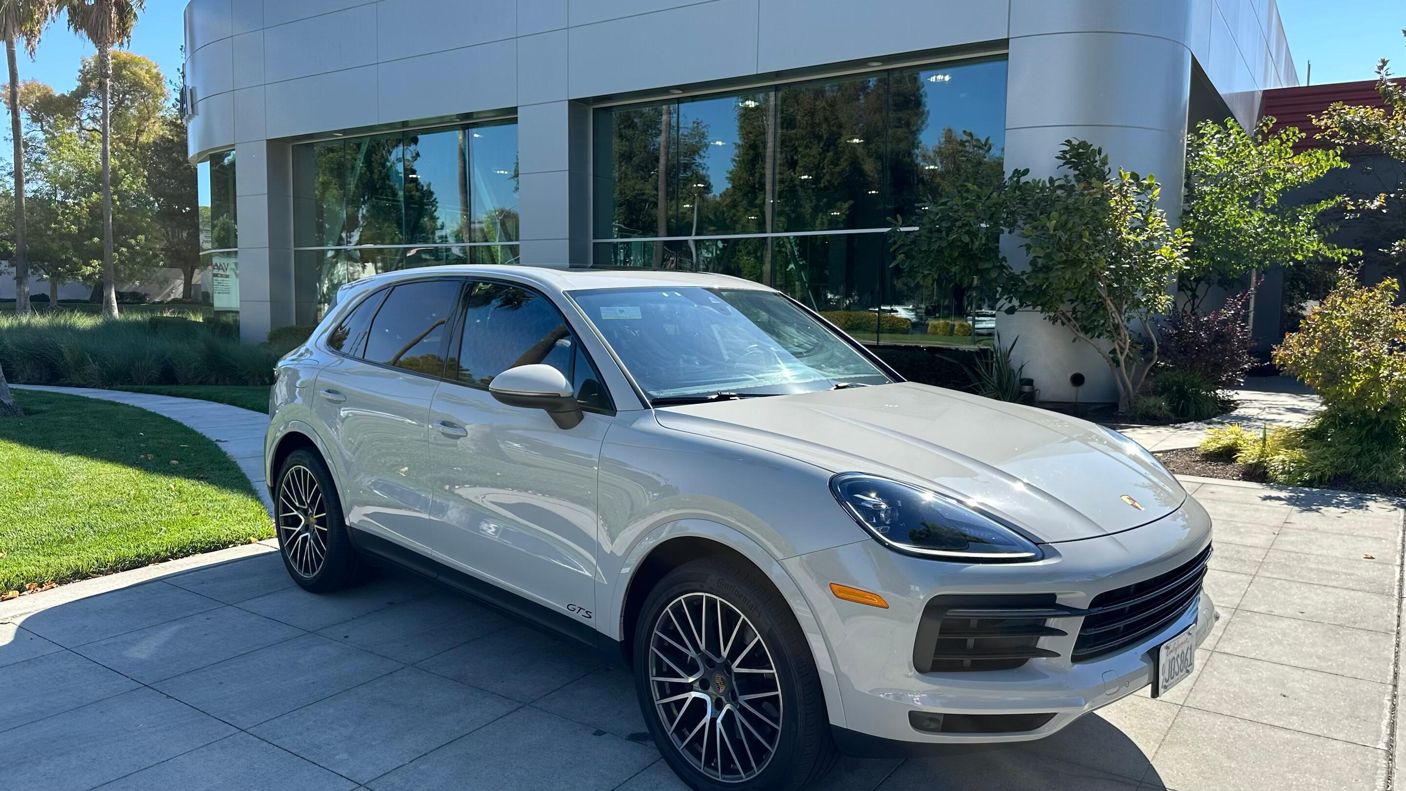 Porsche Cayenne 2022 in South San Francisco, CA