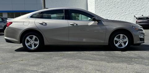 Chevrolet Malibu 2024