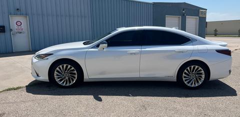 Lexus ES 2021